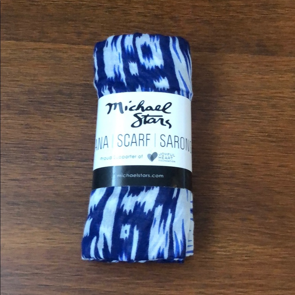 NWT Michael Stars Brushed Batik Ruana